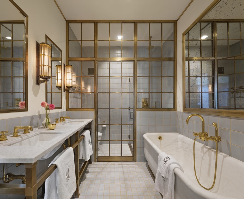 Ванная комната в классическом стиле: какие направления актуальны, что учесть + 65 примеров оформления от профи