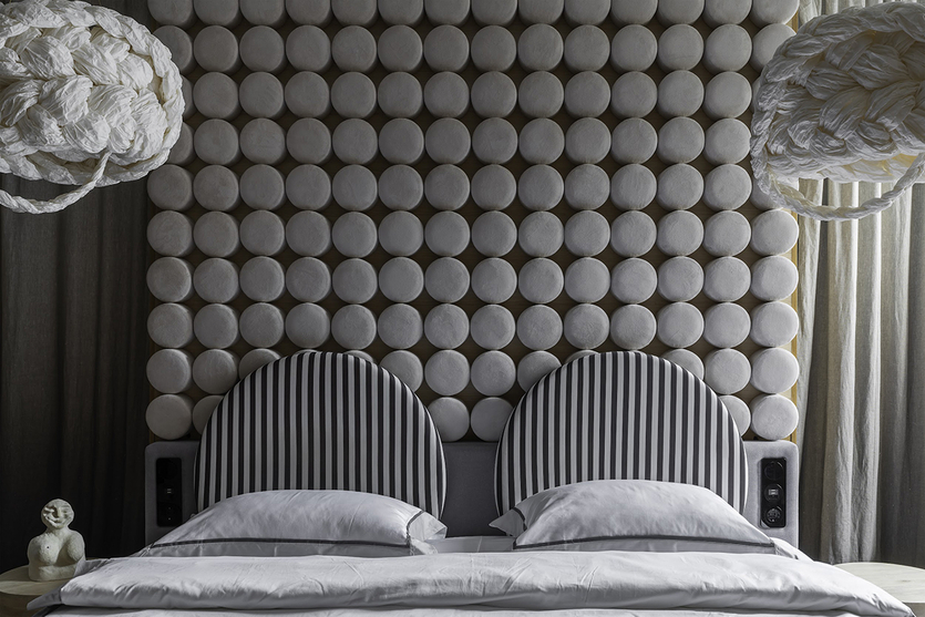 Лучший материал для стен в спальне: 5 мнений
