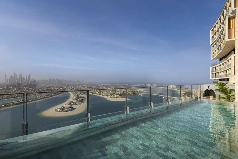Звёзды Мишлен, книга рекордов Гиннесса, архитектурные награды: отель Atlantis The Royal в Дубае 