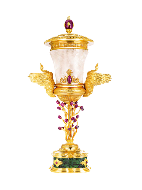Вещь: ваза «Рыцарь Лебедя», инкрустированная драгоценными камнями