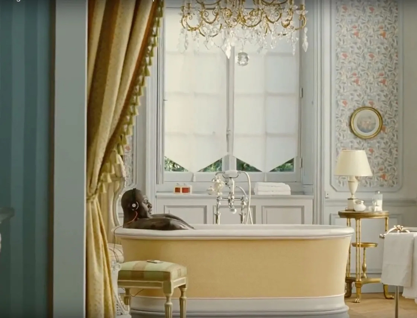 8 потрясающих ванных комнат из фильмов