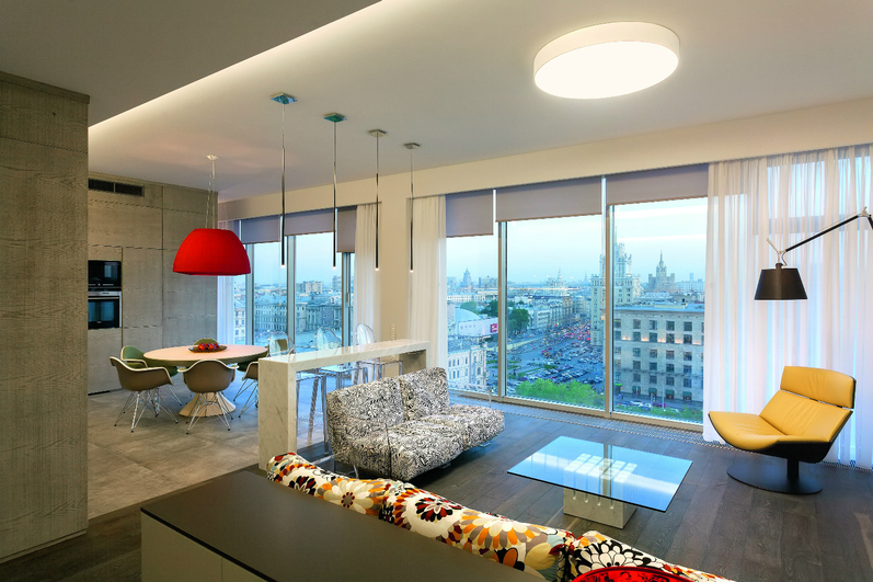 Высоко сижу: интерьер квартиры с панорамным видом на Москву