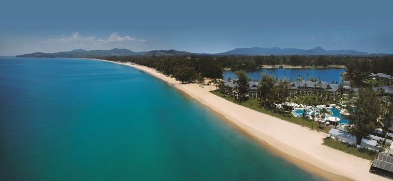 Outrigger Laguna Phuket Beach Resort: отель в Таиланде