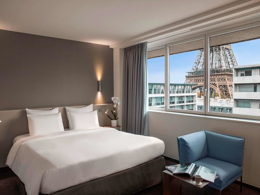 Лучшие отели в Париже с видом на Эйфелеву башню