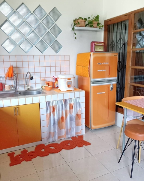 Оранжевая кухня от Гермес Украина