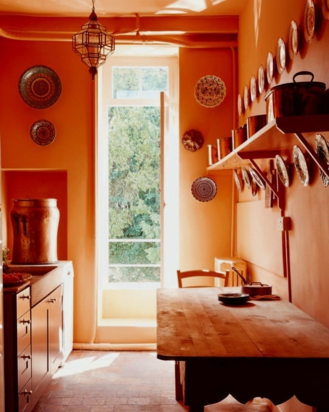 Как цвет кухни влияет на наше настроение? Интерьер кухни разных оттенков - советы и фото