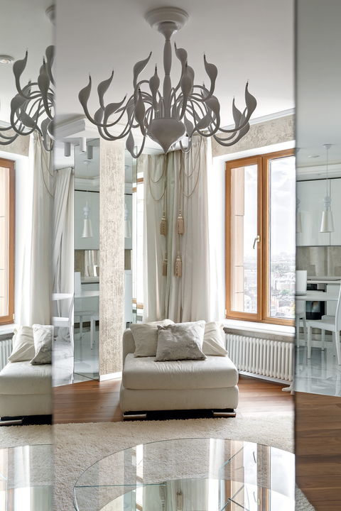 Белая квартира с красивым видом: проект в Санкт-Петербурге