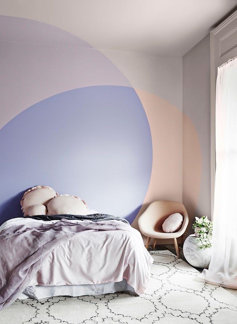 варианты покраски стен в спальне