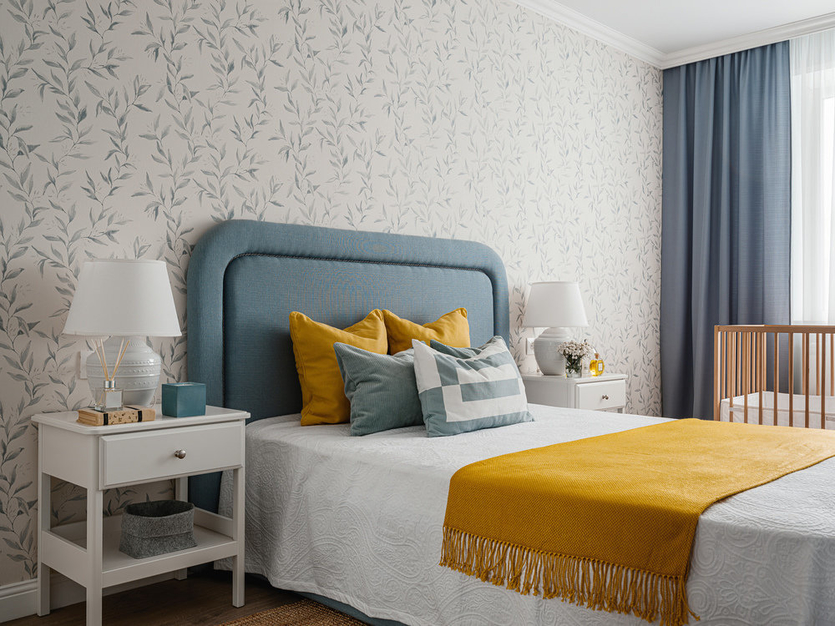 Идеальные обои для спальни: как выбрать материал и цвет