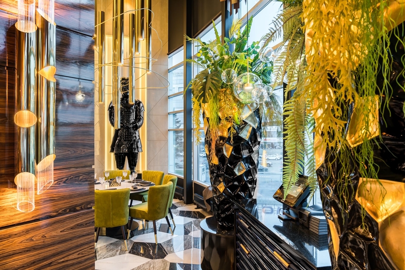 Эклектичный интерьер ресторана с элементами ар–деко