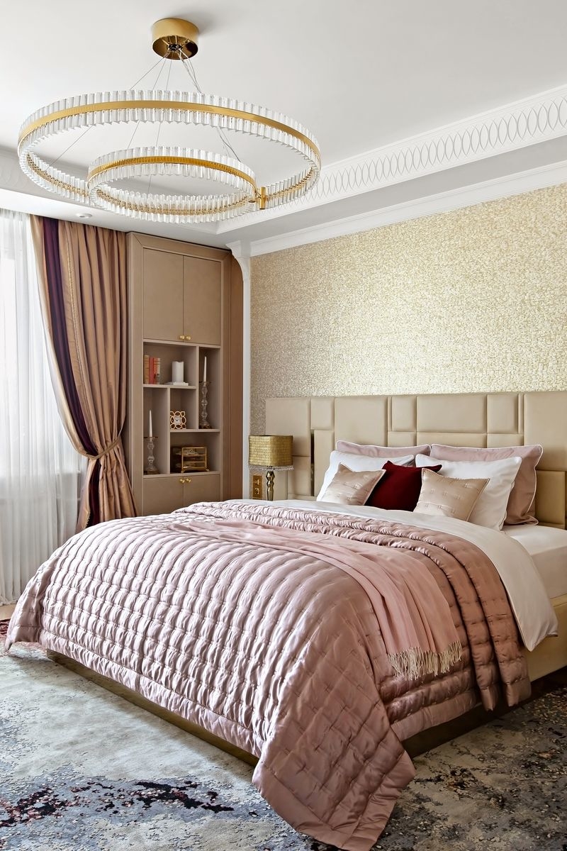 Квартира в Москве в дворцовом стиле
