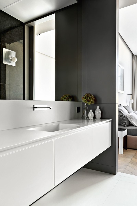 Чистый минимализм: небольшая квартира, наполненная светом и воздухом