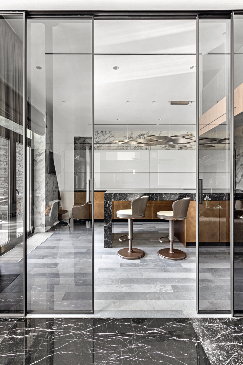 Сдержанная роскошь: дом для состоявшейся семейной пары