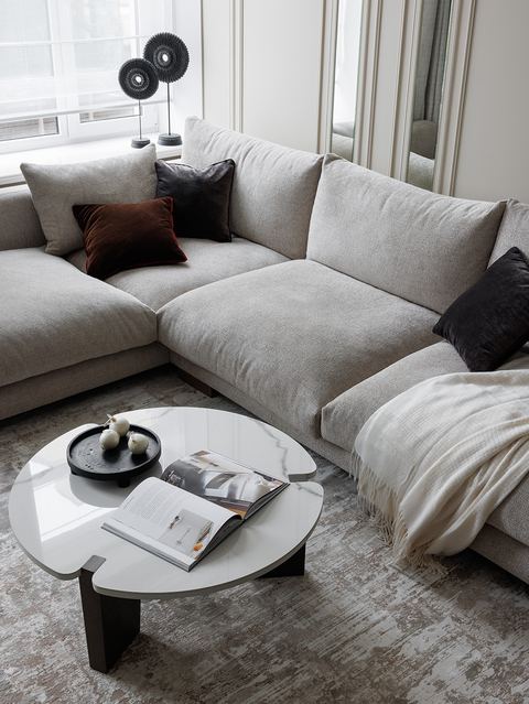 Модно, но некомфортно: 5 мнений дизайнеров о неудачных решениях в гостиной