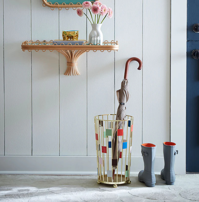 Дождливый сезон: 7 дизайнерских подставок для зонтов