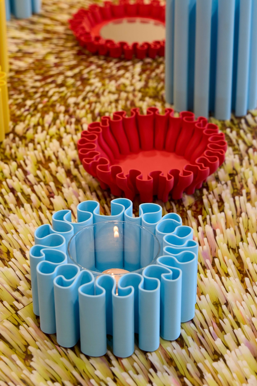 Как победить серость: яркие вещи в интерьер