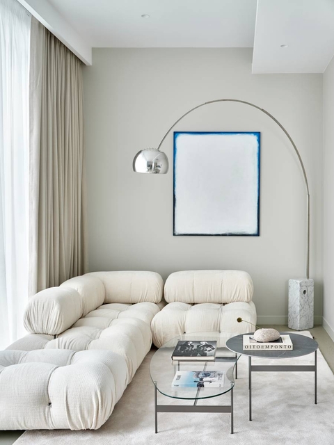 Дизайн гостиной в 2026 году: во что стоит инвестировать