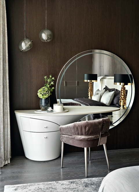 Респектабельный городской интерьер в темных тонах