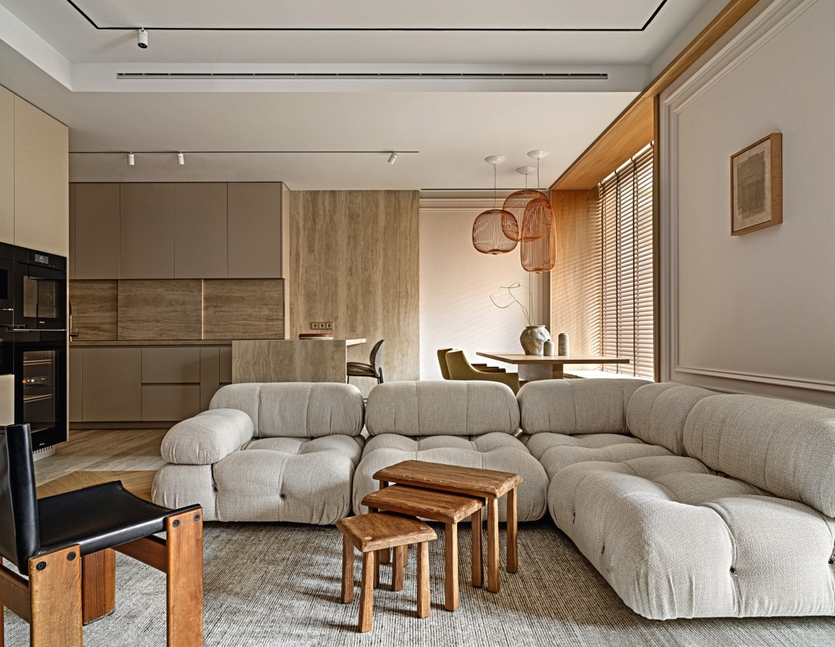 Элегантность вне времени: двухуровневая квартира в Москве