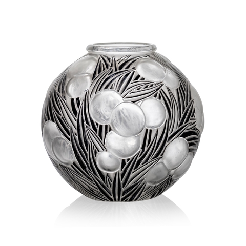 Нельзя пропустить: подборка экспонатов на АРТ МОСКВЕ 2026