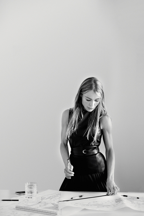 Светлый дом в гармонии с природой