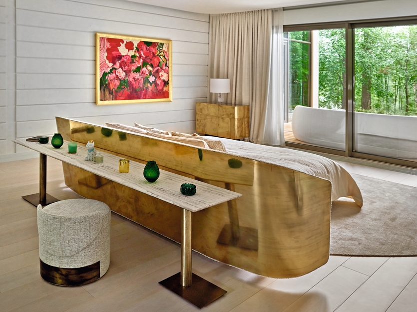 Светлый дом в гармонии с природой