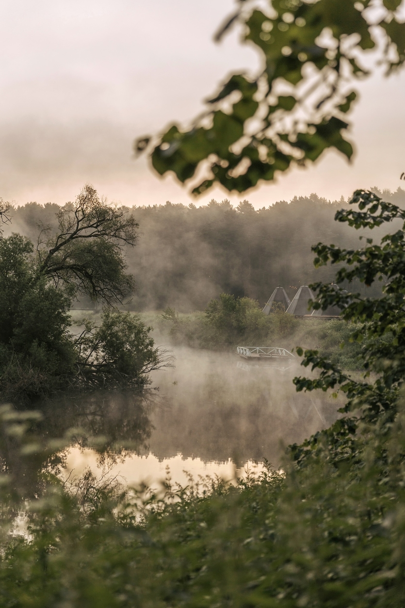 ​Отель Pine River в Тарусском заповеднике